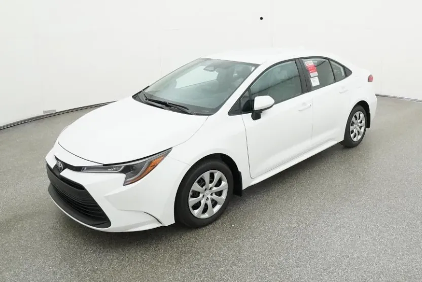 2026 Toyota Corolla LE photo 1