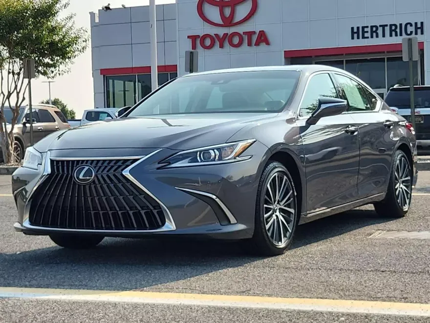 2023 Lexus ES 350 photo 1