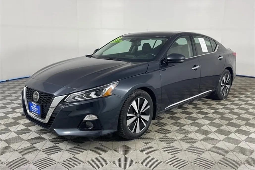2019 Nissan Altima 2.5 SV photo 1