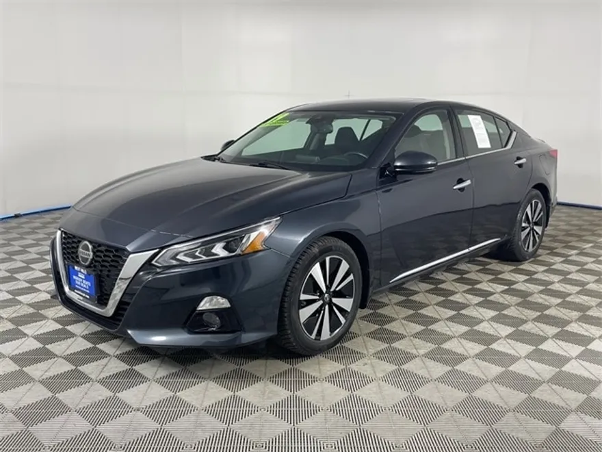 2019 Nissan Altima 2.5 SV photo 1