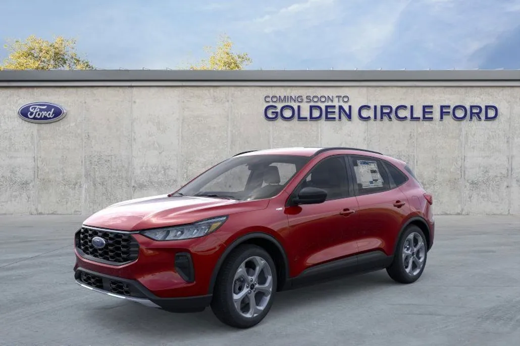 2026 Ford Escape ST-Line photo 1