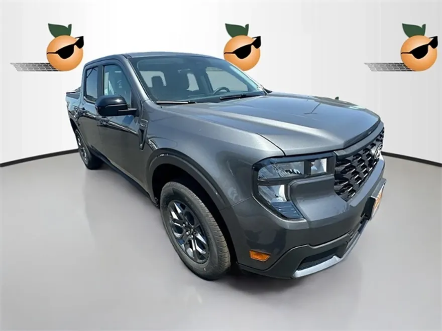 2025 Ford Maverick XLT photo 1