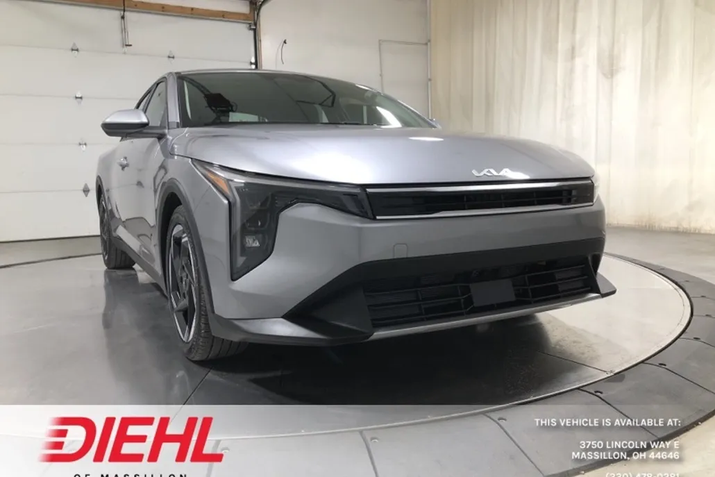 2025 Kia K4 EX photo 1