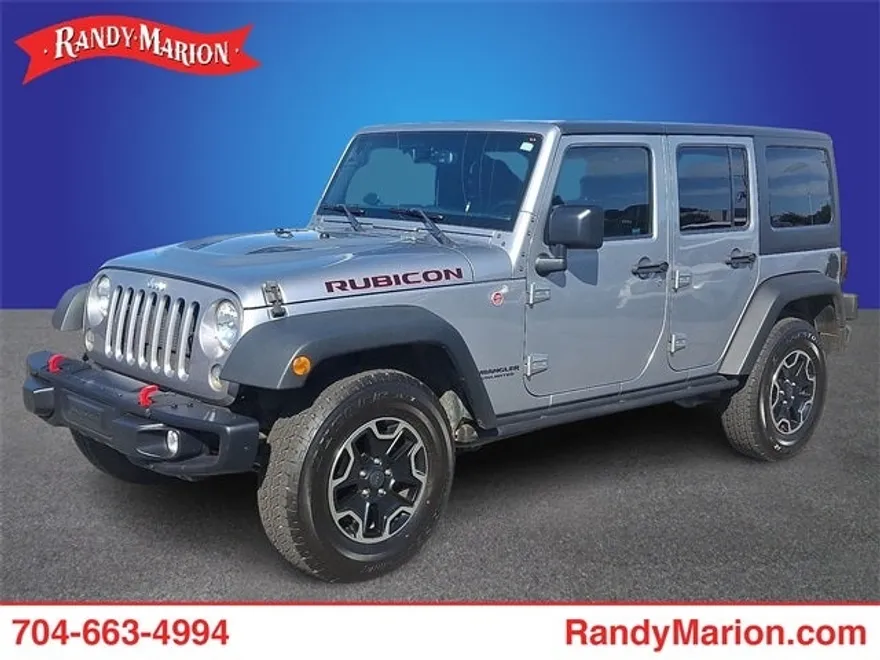 2016 Jeep Wrangler Unlimited Rubicon photo 1