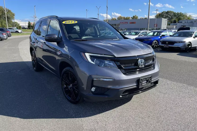 2022 Honda Pilot Special Edition photo 1