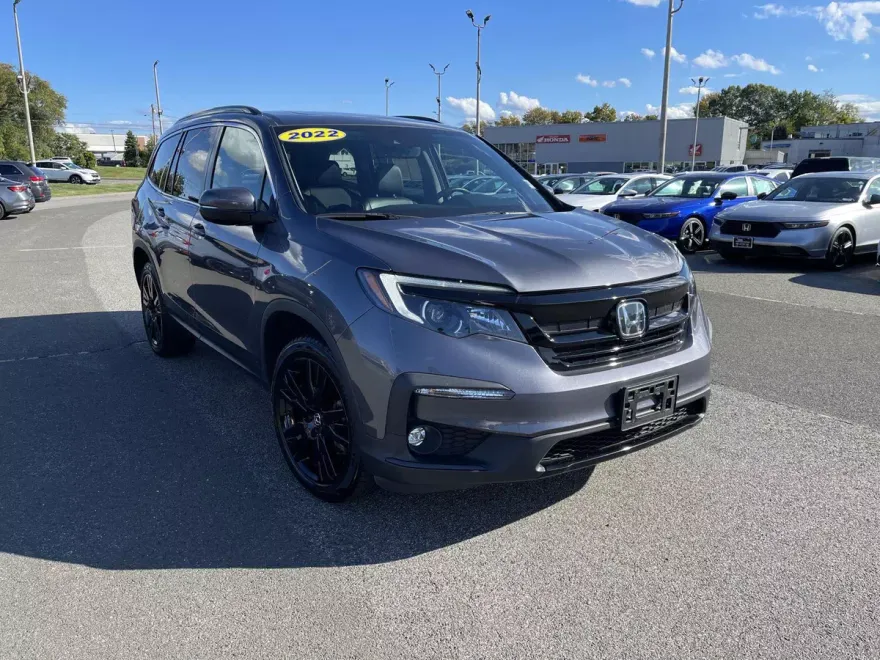 2022 Honda Pilot Special Edition photo 1