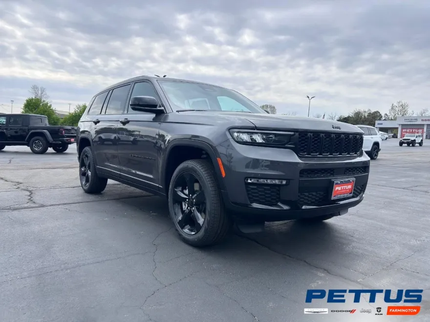 2025 Jeep Grand Cherokee Limited photo 1