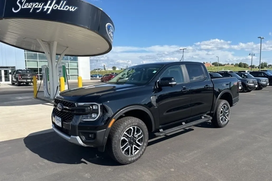 2024 Ford Ranger Lariat photo 1