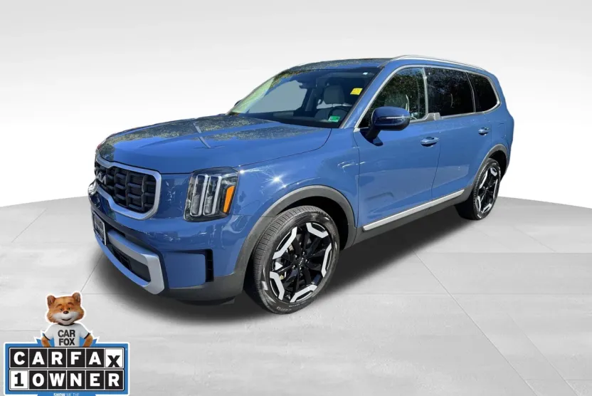 2024 Kia Telluride S photo 1