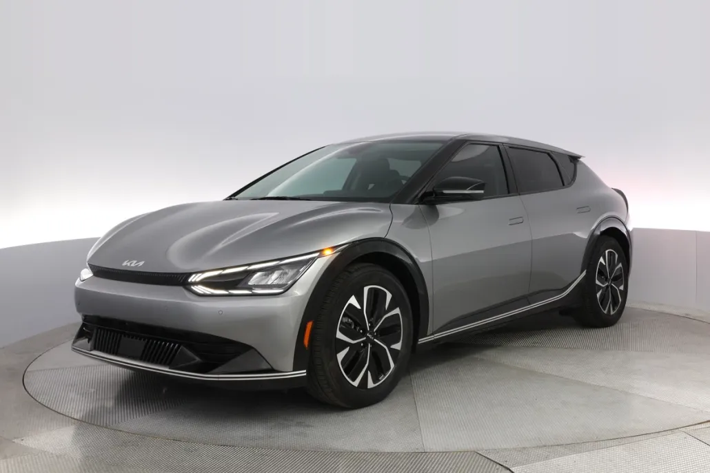 2023 Kia EV6 Light Wind photo 1