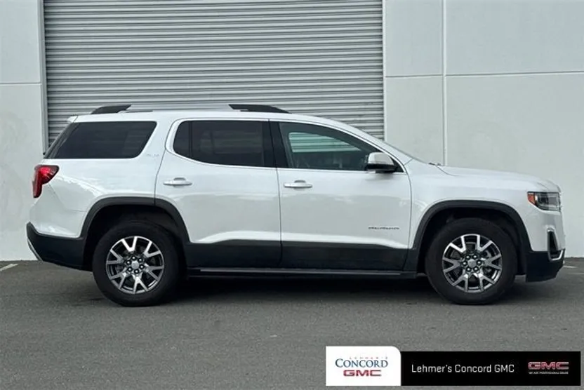 2023 Gmc Acadia SLT photo 1