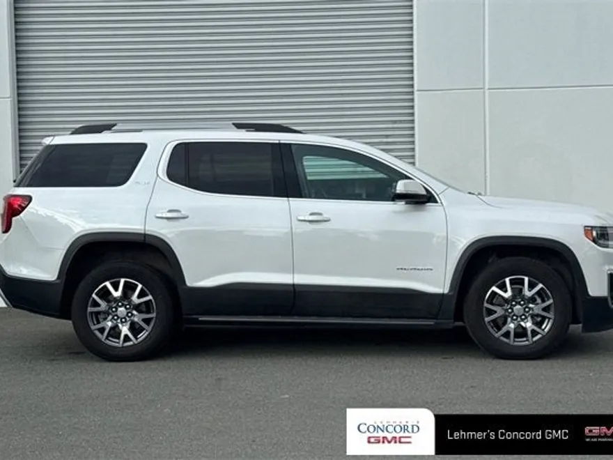 2023 Gmc Acadia SLT photo 1