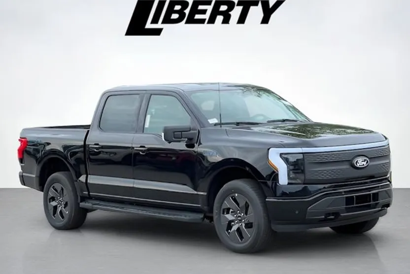 2025 Ford F-150 Lightning photo 1