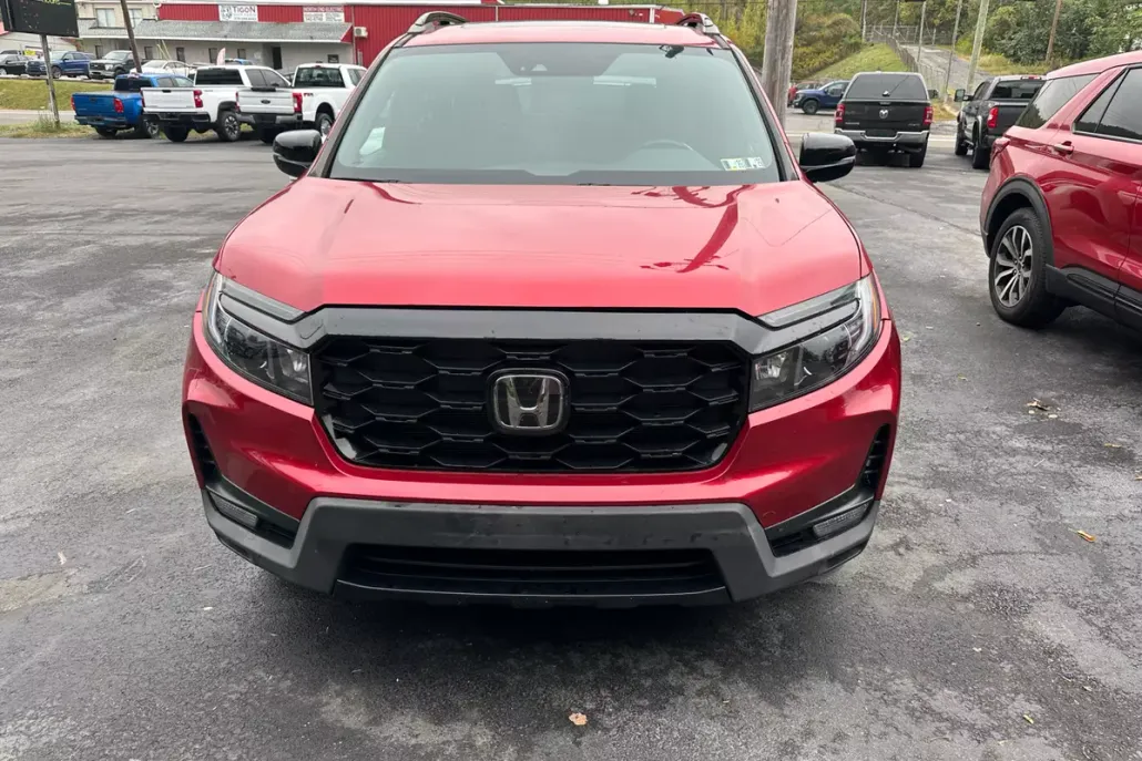 2023 Honda Passport Elite photo 1