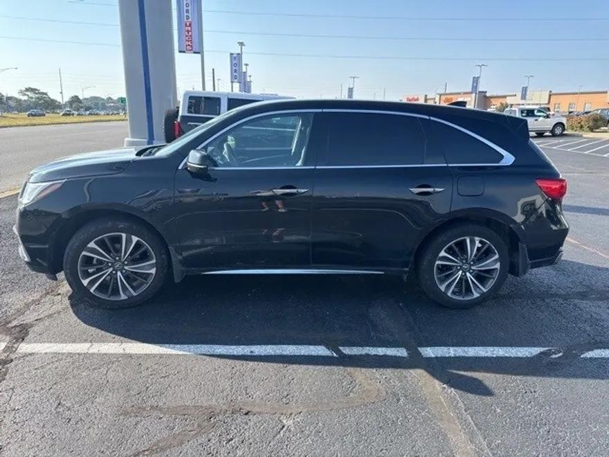 2019 Acura MDX Technology Entertainment photo 1