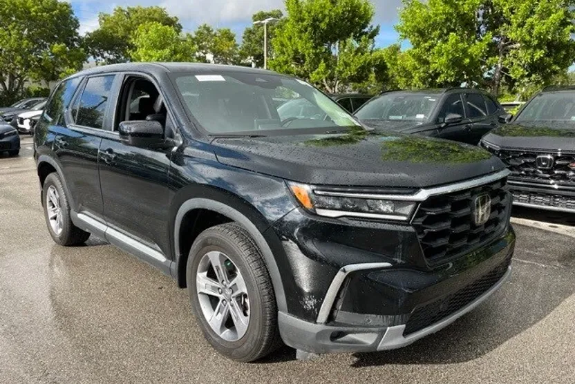 2024 Honda Pilot EX-L photo 1