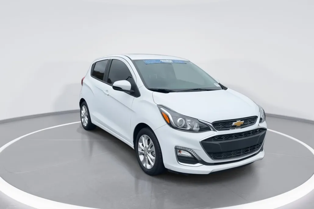 2022 Chevrolet Spark 1LT photo 1