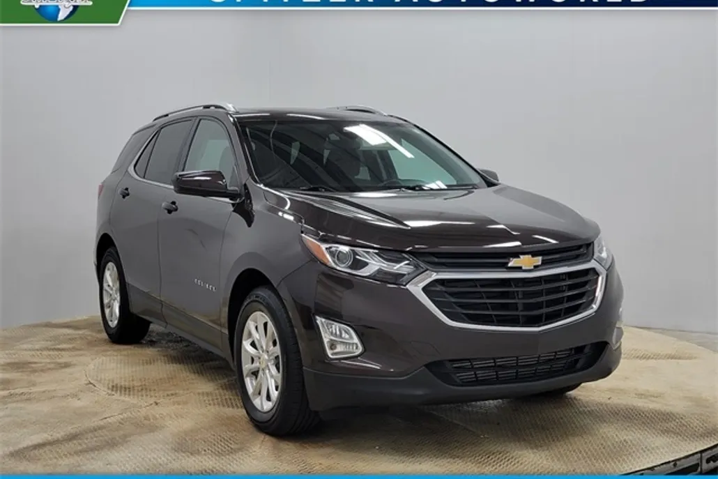 2020 Chevrolet Equinox LT photo 1