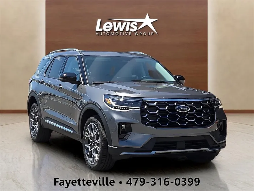 2025 Ford Explorer Platinum photo 1