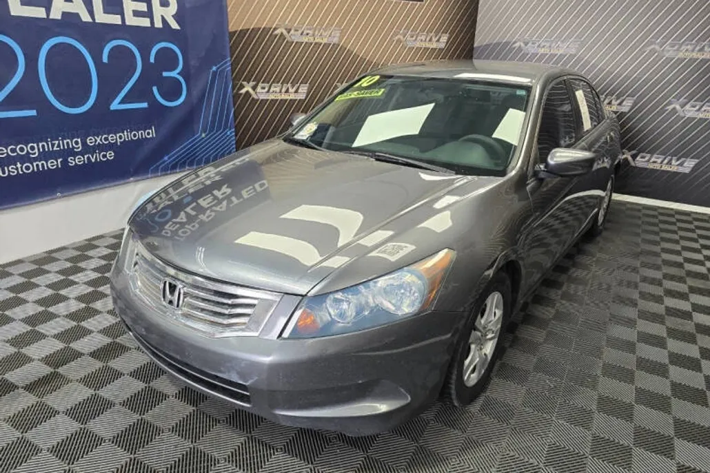 2010 Honda Accord LX-P photo 1
