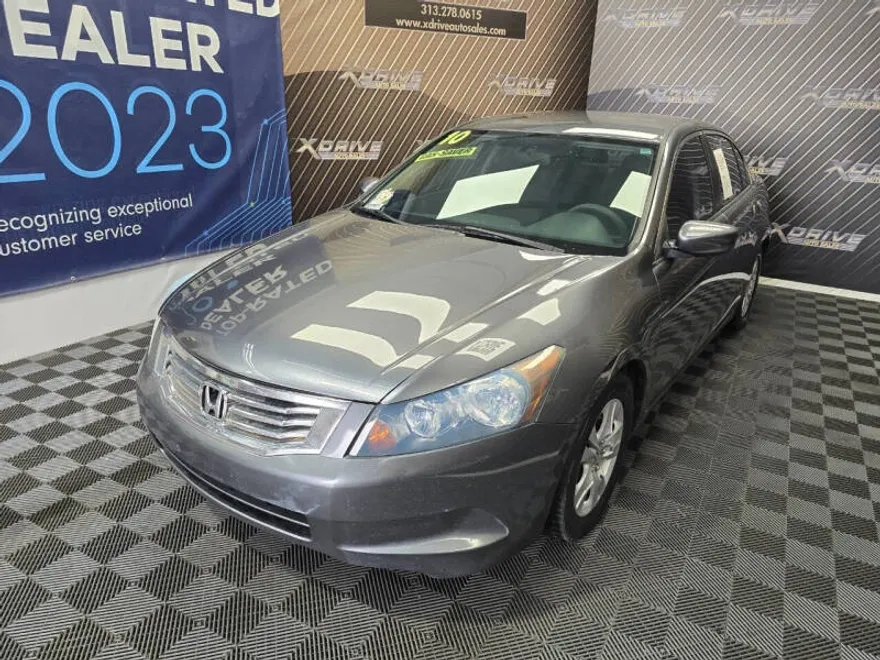 2010 Honda Accord LX-P photo 1