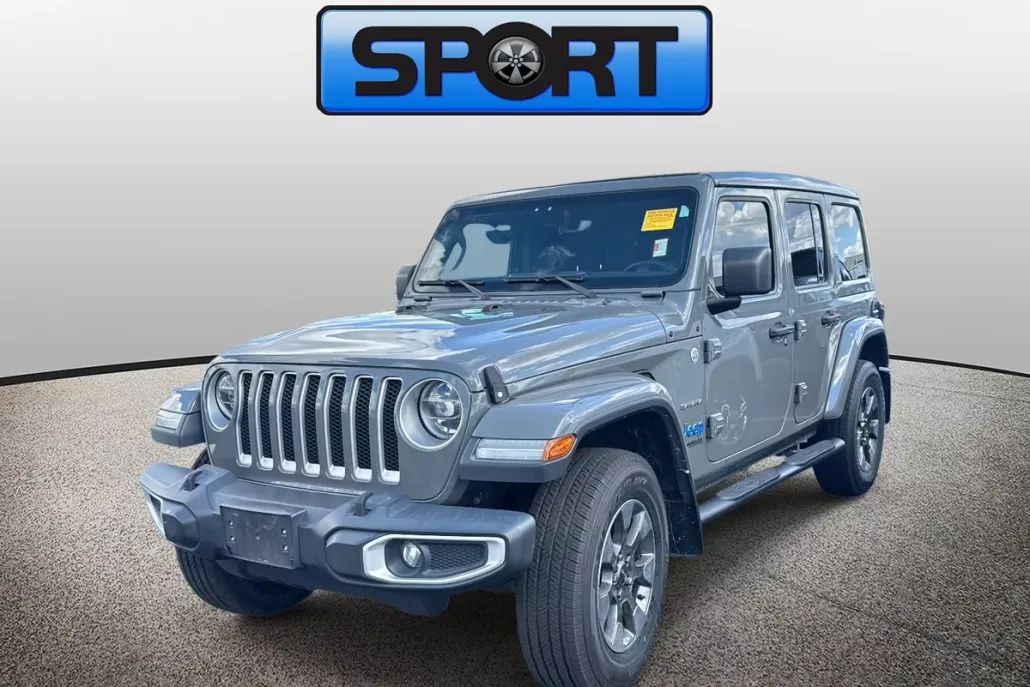 2020 Jeep Wrangler Unlimited Sahara photo 1