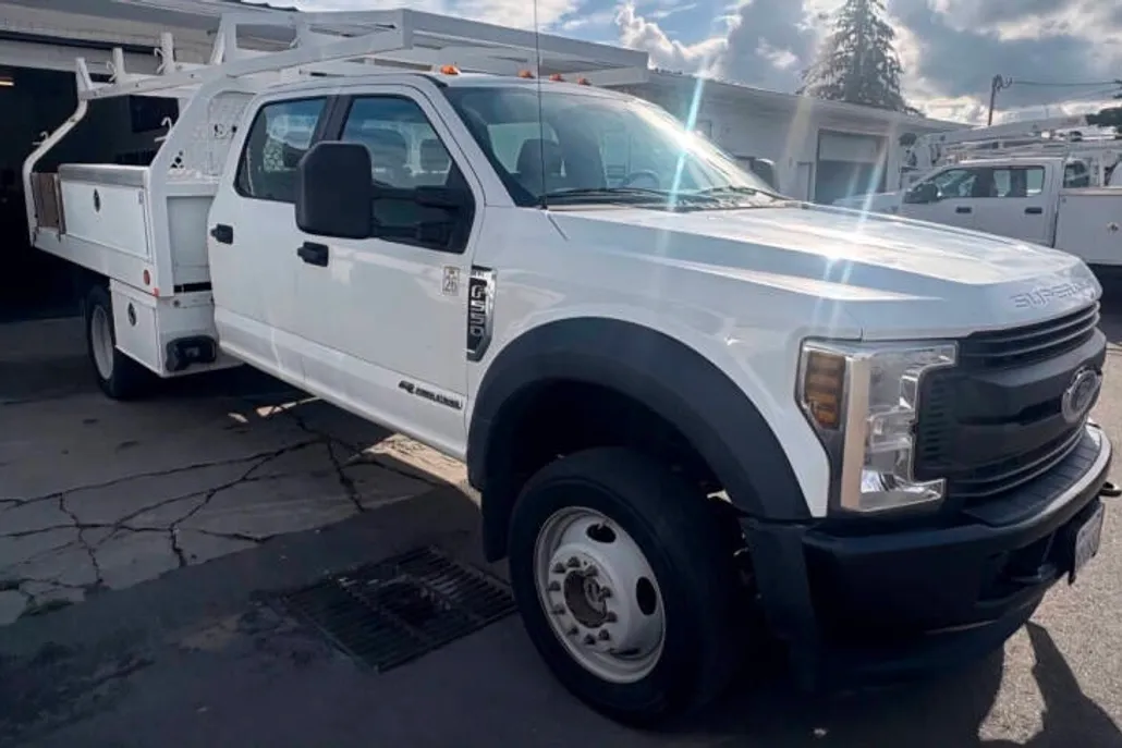 2019 Ford F-550 photo 1