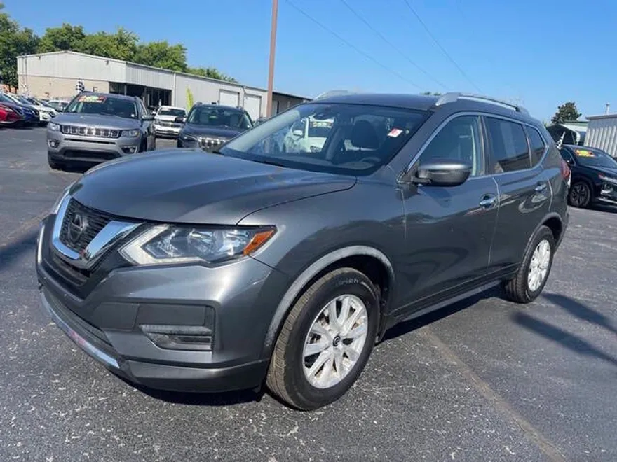 2019 Nissan Rogue S photo 1
