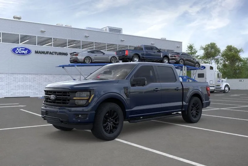 2025 Ford F-150 XLT photo 1