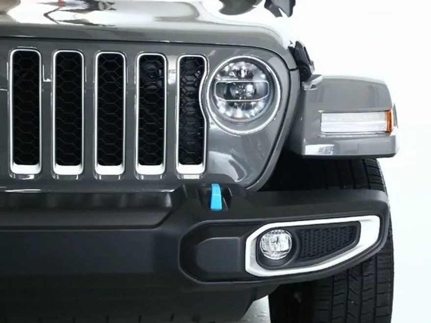 2022 Jeep Wrangler Unlimited Sahara High Altitude 4xe photo 8
