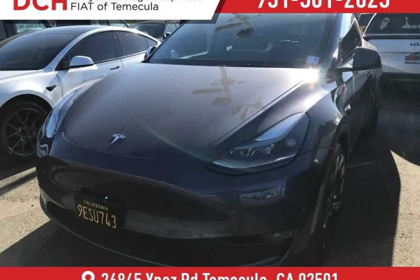 2022 Tesla Model Y Performance photo 1