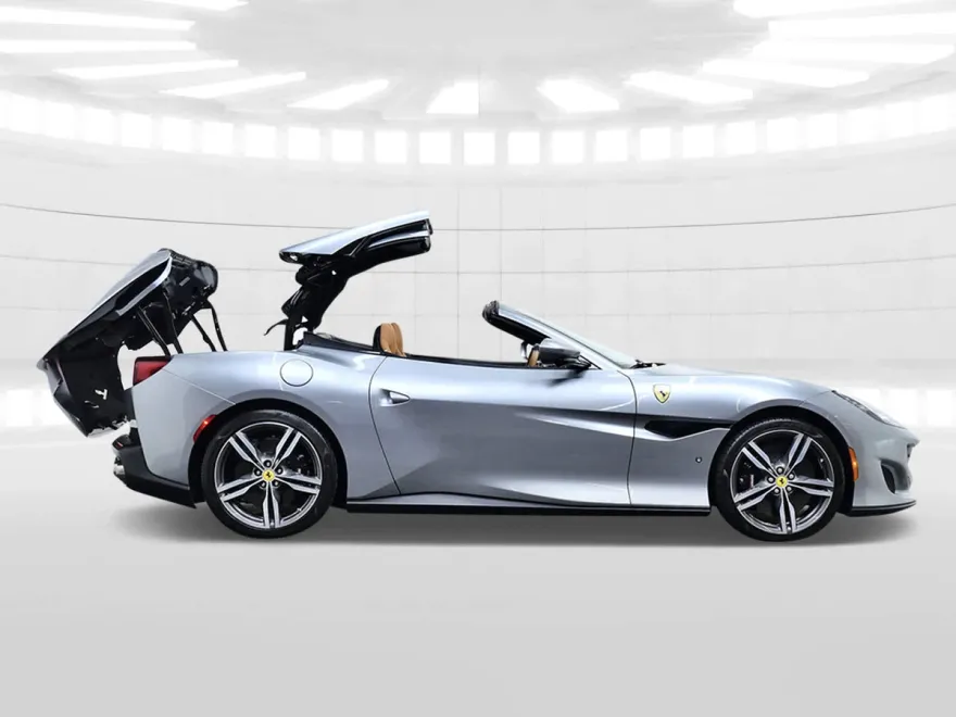 2021 Ferrari Portofino photo 1