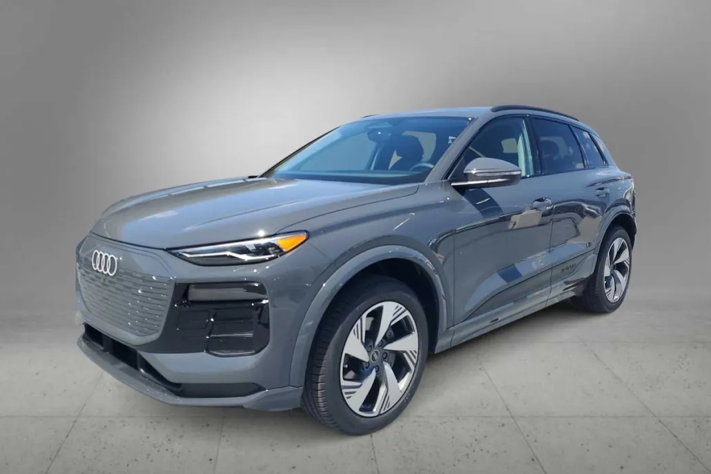 2025 Audi Q6 E-tron Premium photo 1