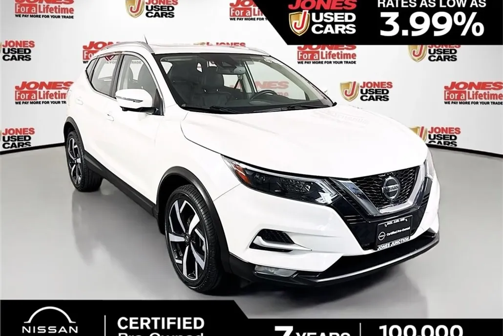 2021 Nissan Rogue Sport SL photo 1