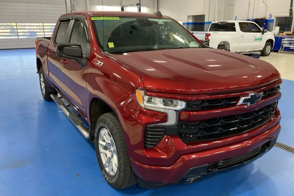 2022 Chevrolet Silverado 1500 RST photo 1