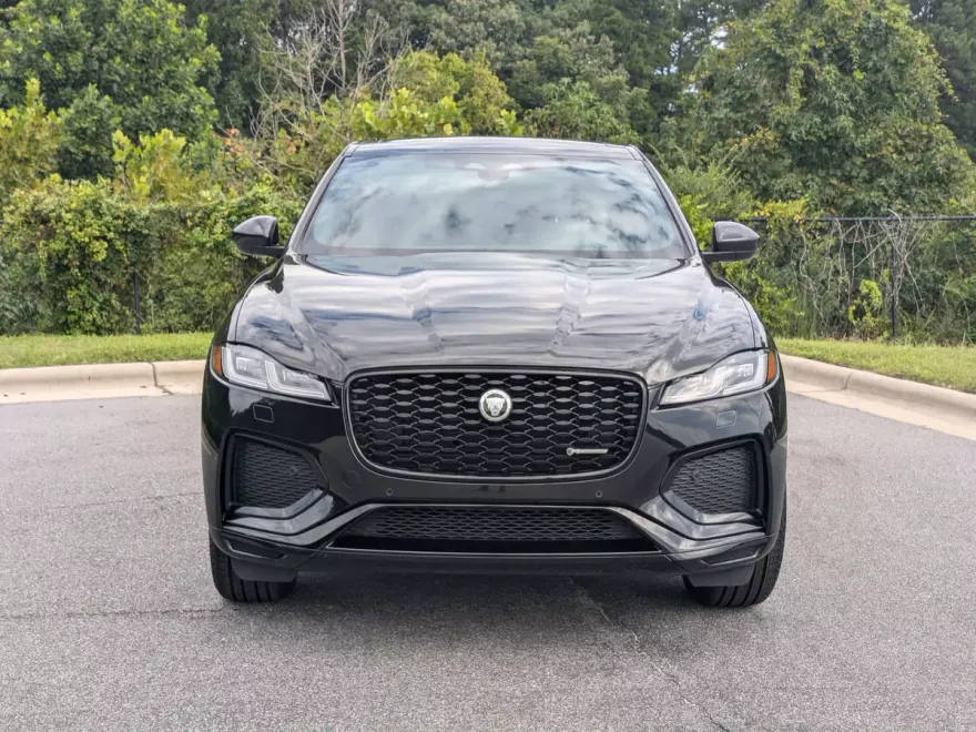 2024 Jaguar F-PACE P250 R-Dynamic S photo 1