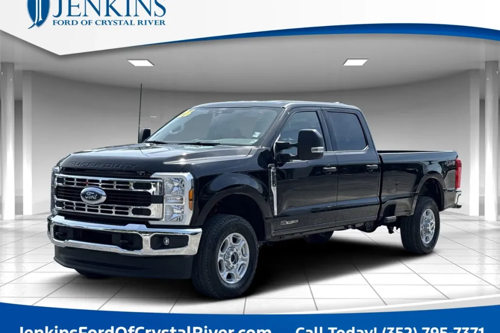 2026 Ford F-350 XLT photo 1