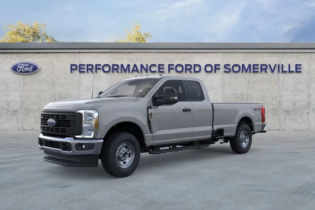 2025 Ford F-350 photo 1