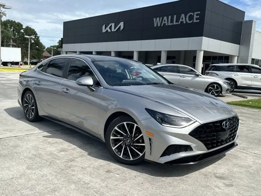 2020 Hyundai Sonata Limited photo 1