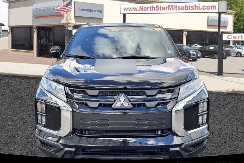 2024 Mitsubishi Outlander Sport ES LE SE photo 1