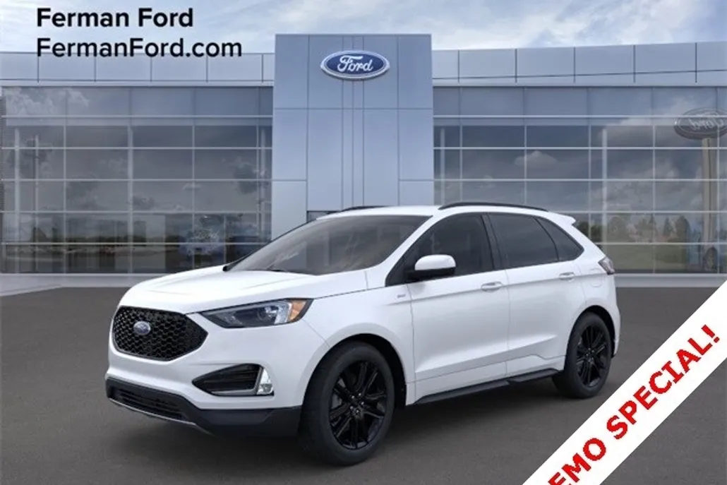 2024 Ford Edge ST photo 1