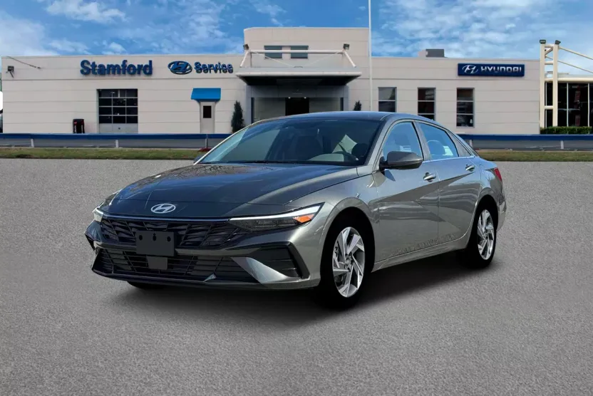 2025 Hyundai Elantra SEL Convenience photo 1