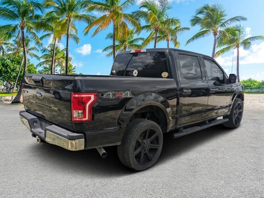 2017 Ford F-150 XLT photo 1