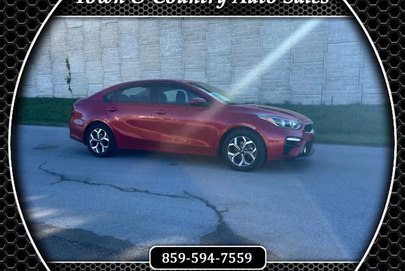2019 Kia Forte LXS photo 1