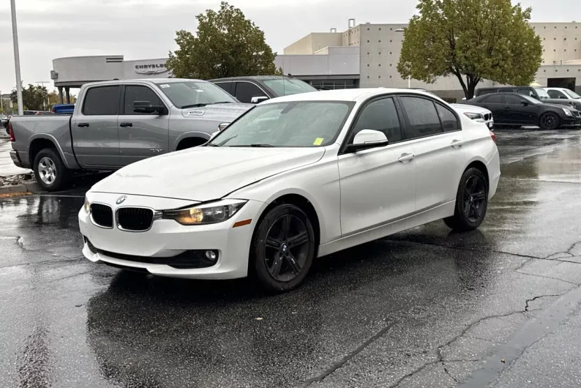2015 Bmw 320i Sedan photo 1