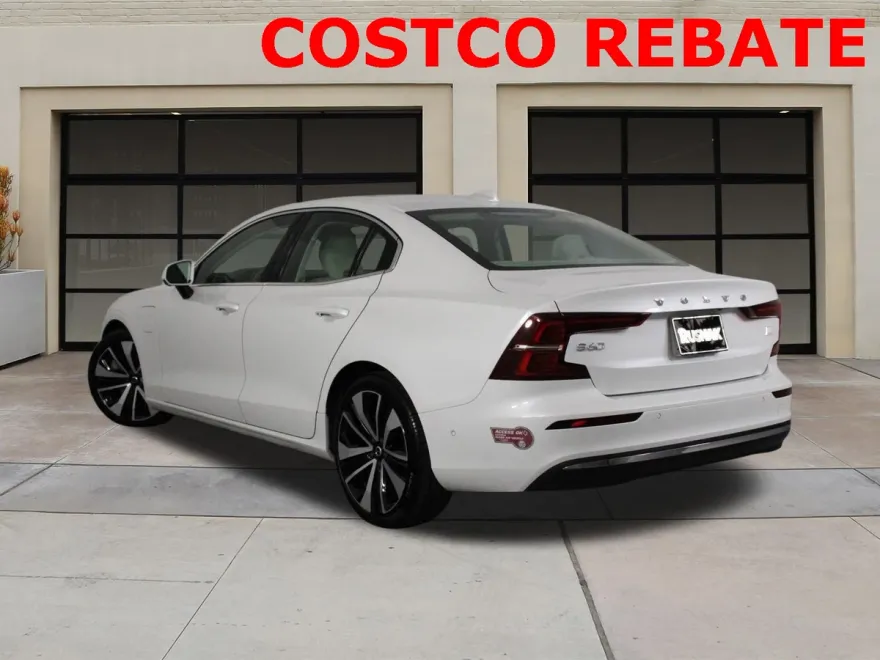 2023 Volvo S60 Recharge Ultimate photo 1