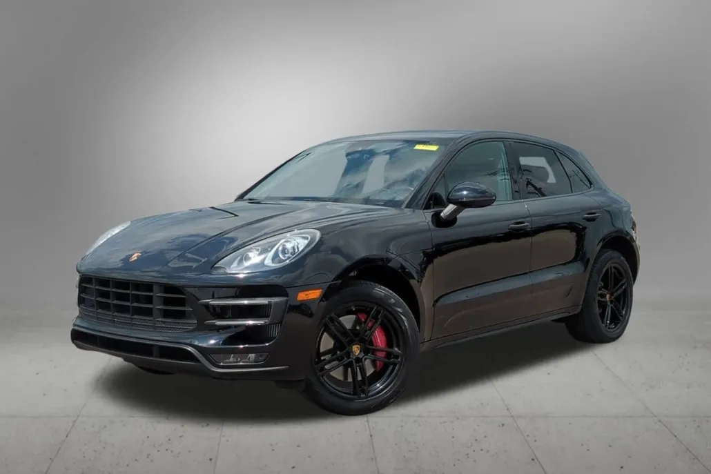 2015 Porsche Macan Turbo photo 1