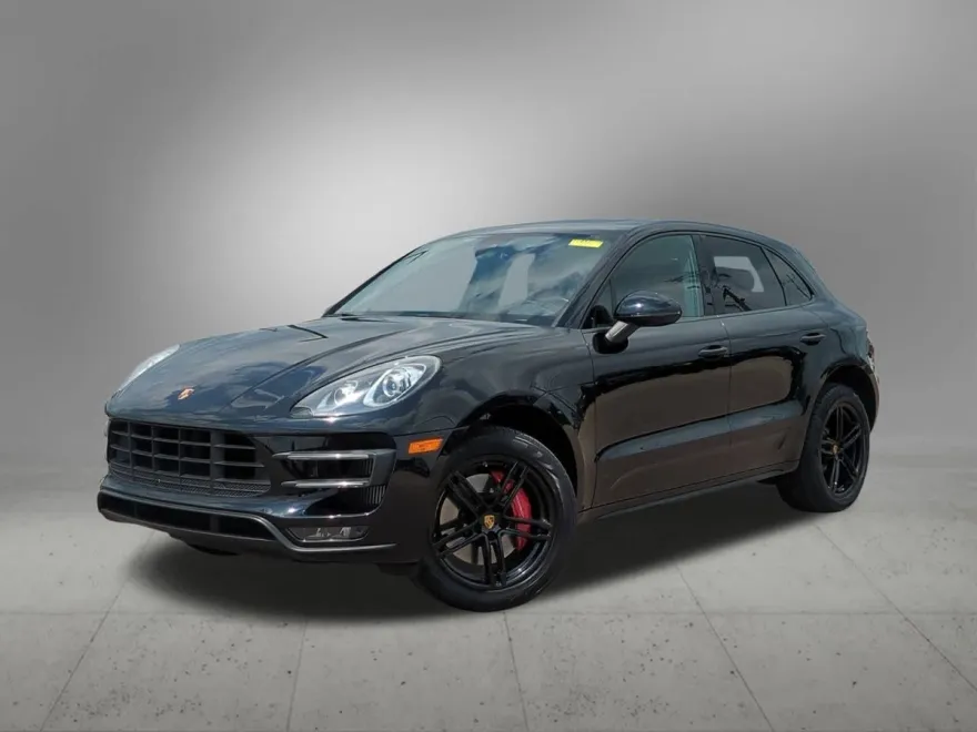 2015 Porsche Macan Turbo photo 1