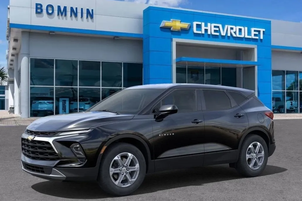 2025 Chevrolet Blazer 2LT photo 1