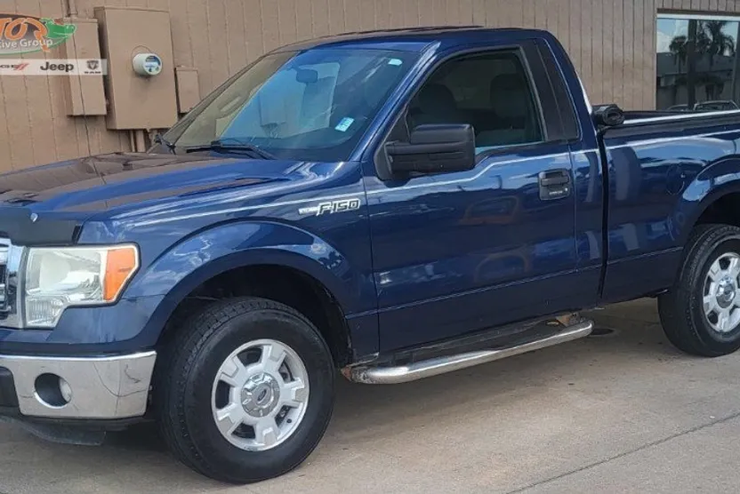 2013 Ford F-150 XL photo 1
